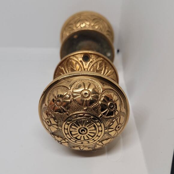 Antique Brass Ornate Door Knob & Rosette Set Victorian Cast Style Architectural - Picture 5 of 10